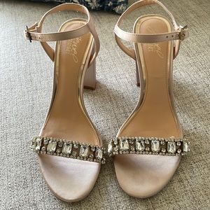 Jewel Badgley Mischka Heels